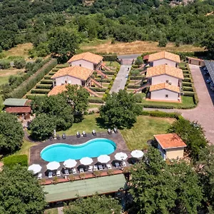 Aparthotel Villaggio Le Querce ***