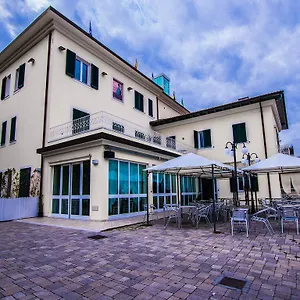 Butterfly 3* Torre del Lago Puccini